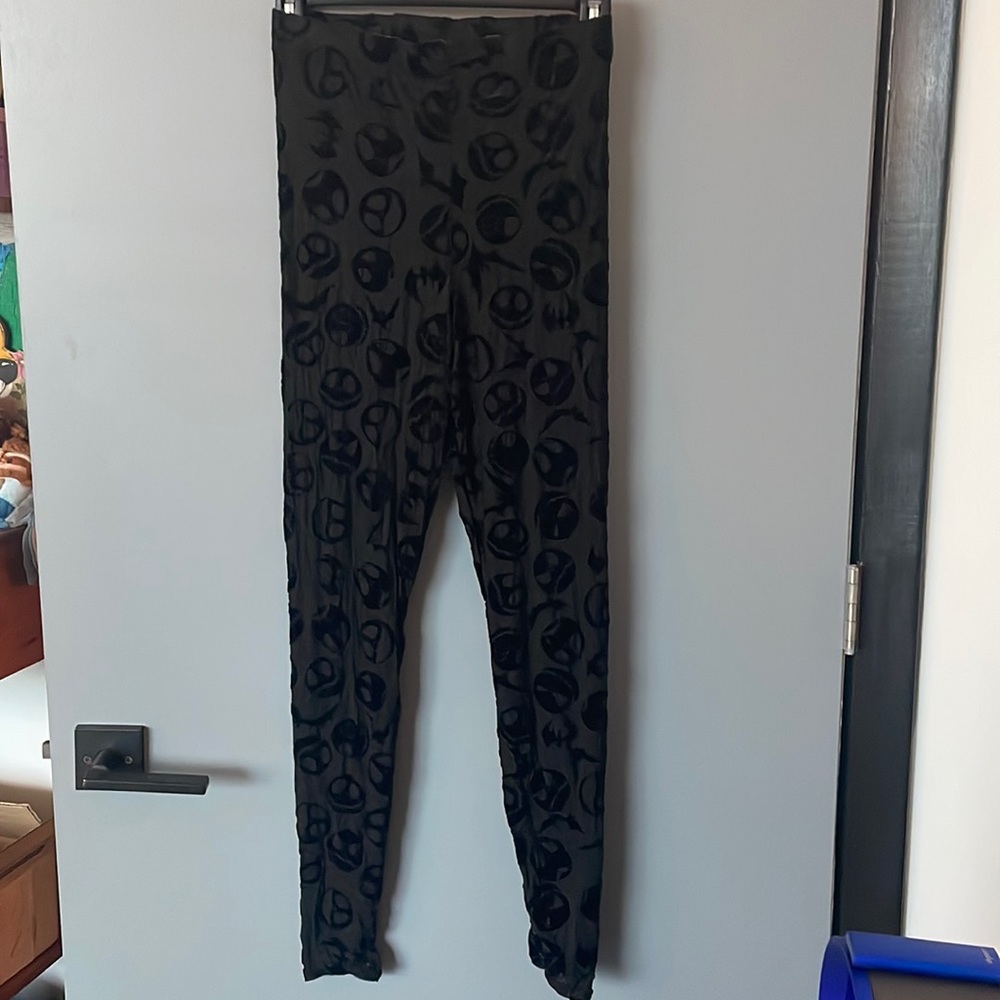 Blackmilk x Nightmare Before Christmas burned velvet leggings